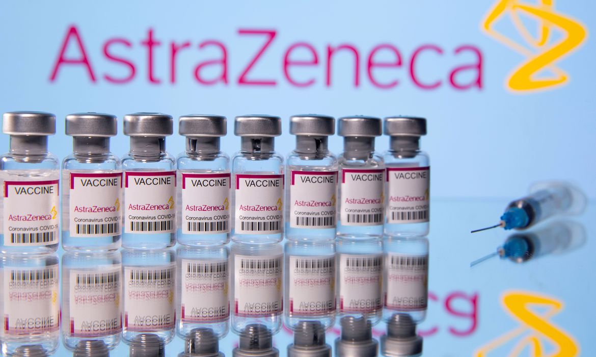 Imagem AstraZeneca: 3ª dose de vacina produz forte resposta imune, diz estudo
