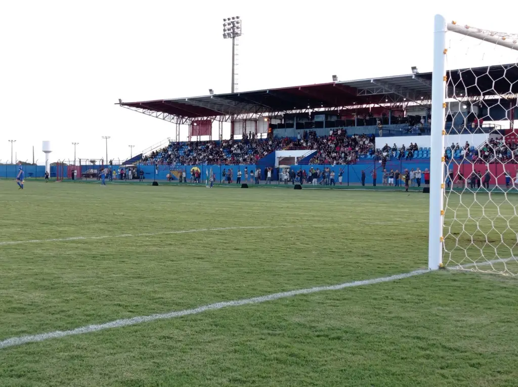 Imagem Leão do Vale disputará somente o Campeonato Paranaense em 2023