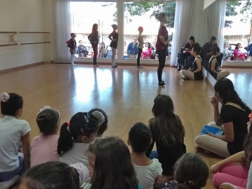 Imagem Confira as aprovadas para as bolsas de estudos de Ballet