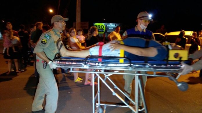 Imagem Acidente entre dois carros deixa dois feridos na Av. Pará em Cianorte