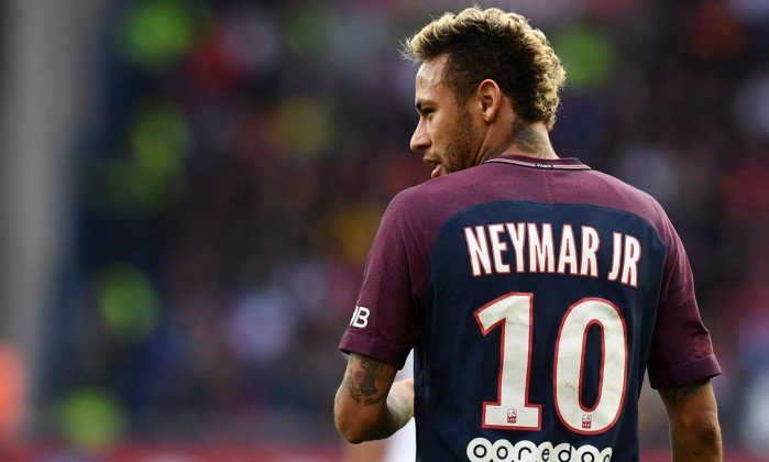 Imagem Neymar é eleito pela terceira vez o melhor brasileiro no futebol europeu