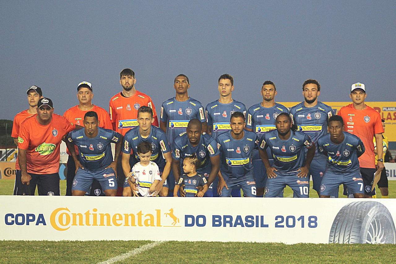 Imagem Copa do Brasil: Leão vence e avança
