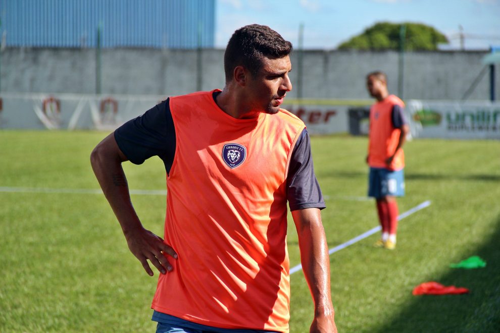 Imagem Rafael Carrilho comemora bom momento no Cianorte