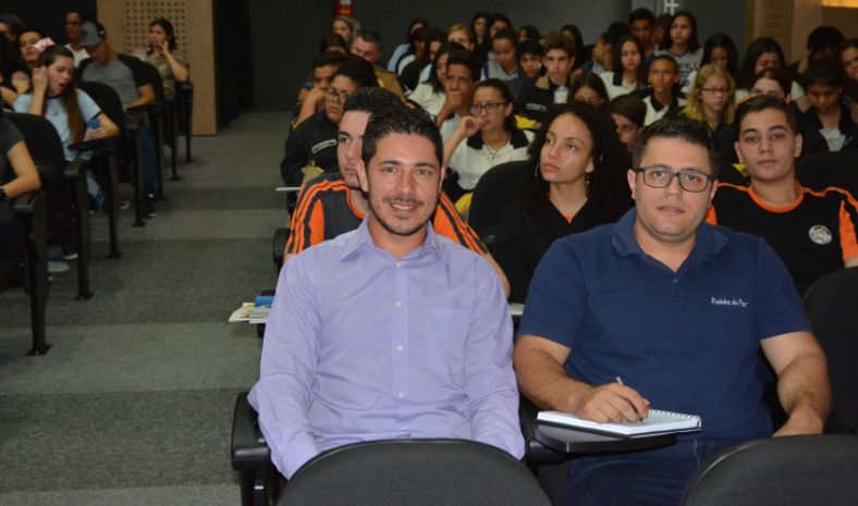 Imagem Câmara Municipal prestigia a realização da Conferência Livre dos Direitos da Criança e do Adolescente