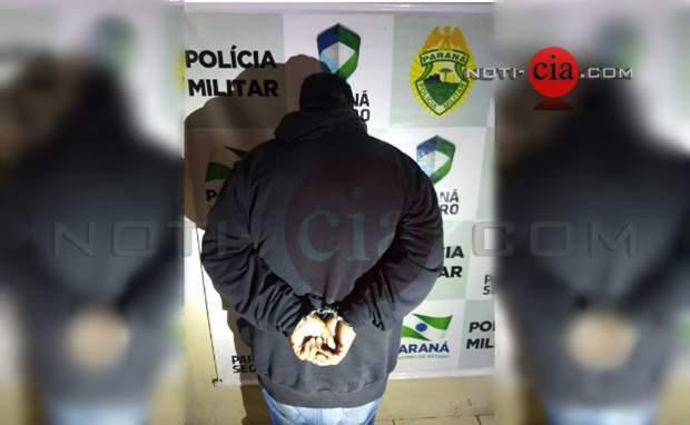 Imagem Suspeito de 29 anos é preso com 31 buchas de cocaína em Ginásio de Esportes da Vila Sete