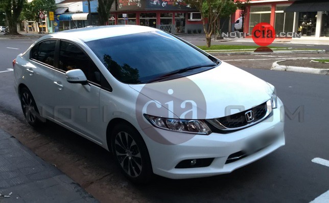 Imagem Bandidos furtam residência e levam objetos e veículo Honda Civic no Jardim Atlântico