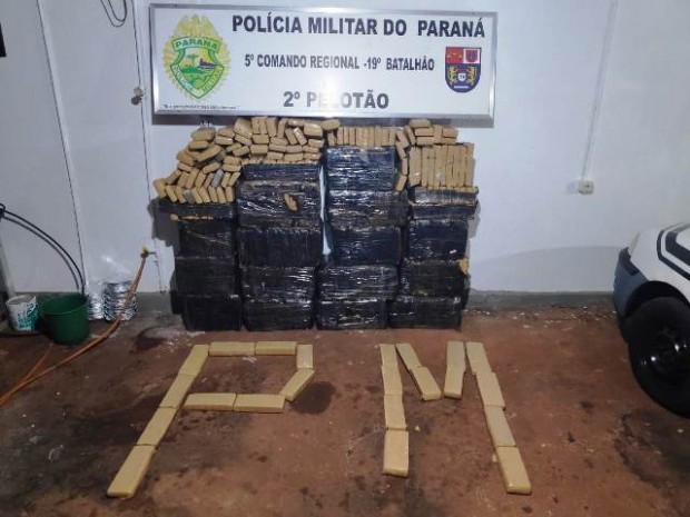 Imagem PM apreende meia tonelada de maconha após perseguição no noroeste