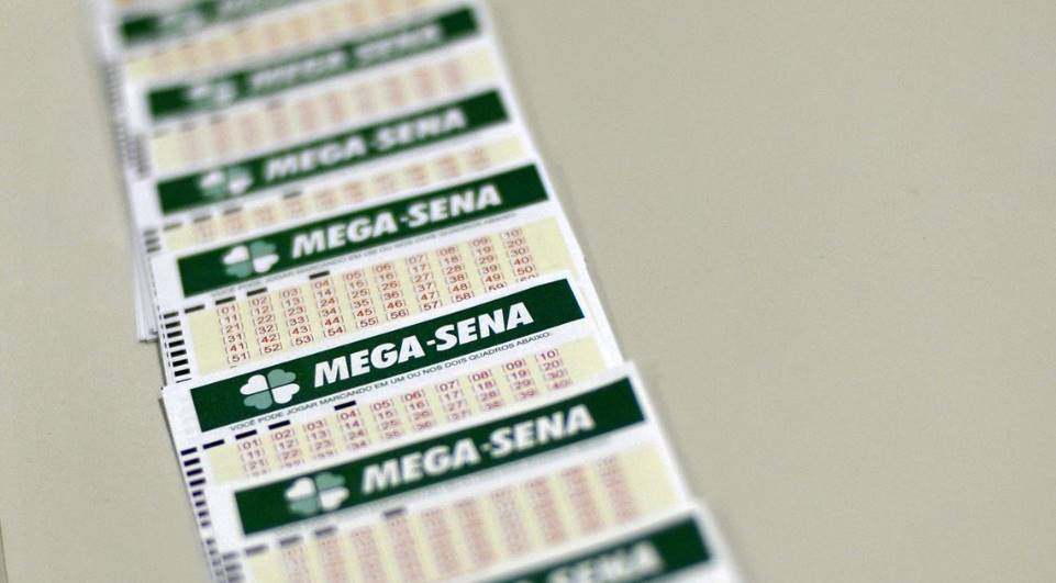 Imagem Mega-Sena acumula e prêmio estimado vai a R$ 45 milhões