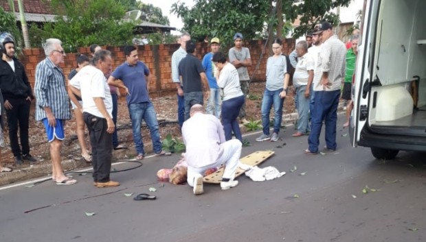 Imagem Caminhão enrosca em fiação elétrica e provoca morte de idosa em Pérola