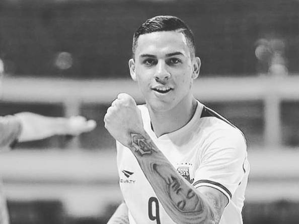 Imagem Na saída da boate, jogador de futsal do Corinthians é assassinado