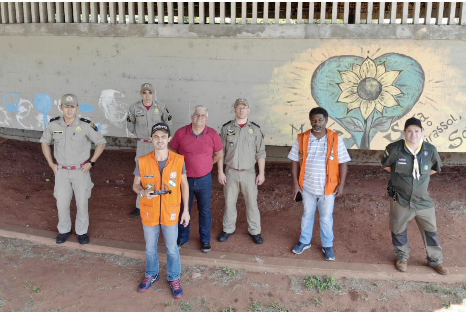 Imagem Membro da Defesa Civil de Cianorte participa de simulado de catástrofe