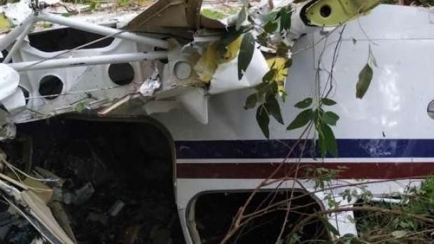 Imagem Médico, filha e piloto morrem em queda de avião no Paraná; apenas mulher sobreviveu