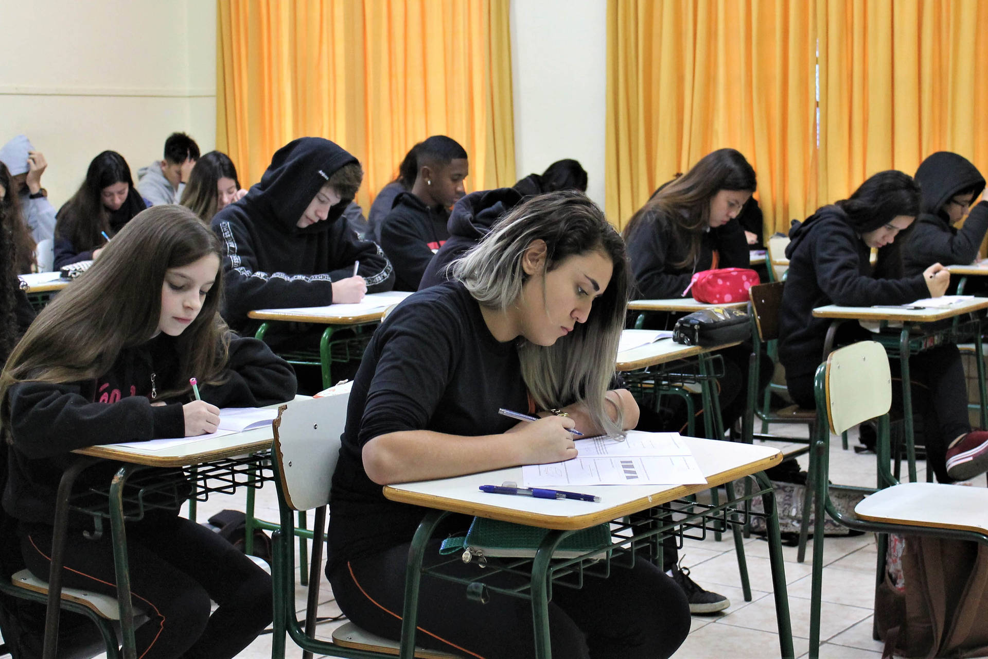 Imagem Mais de 1,2 milhão de alunos farão a Prova Paraná nesta terça-feira