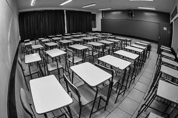 Imagem Escolas particulares pressionam pela reabertura das salas de aula no Paraná