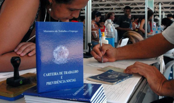 Imagem Desemprego aumenta 11,1% no Paraná e atinge 648 mil pessoas, segundo IBGE