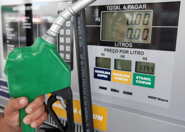 Imagem Preço da gasolina sobe 4,94% em apenas 15 dias no Paraná