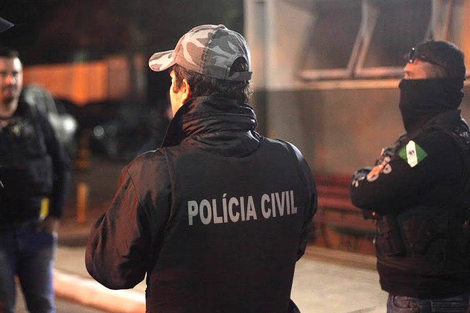Imagem PCPR prende oito pessoas ligadas ao tráfico de drogas em seis cidades do Paraná
