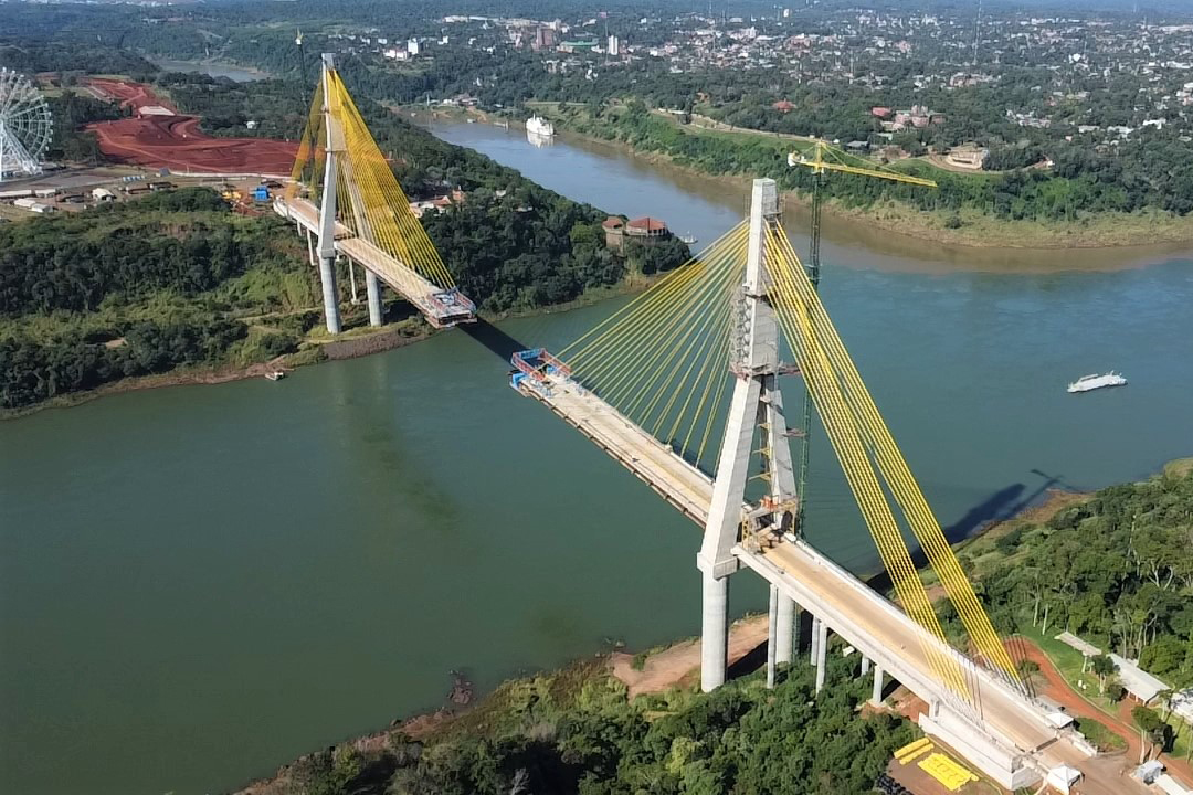 Imagem Ponte da Integração Brasil-Paraguai chega a 86% de execução; faltam 76 metros