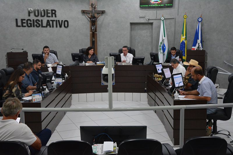 Imagem Conheça as principais indicações e requerimentos apresentados nesta semana na Câmara de Cianorte