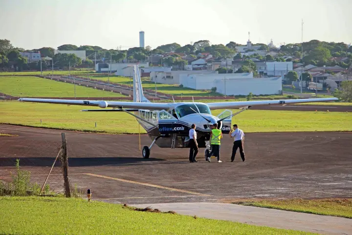 Imagem Azul suspende voos em Cianorte e mais cinco cidades