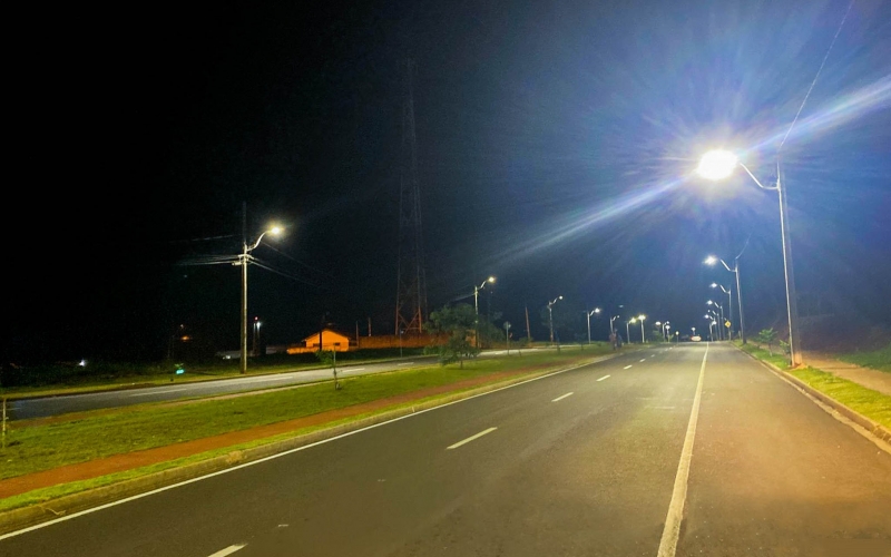 Imagem Prefeitura conclui iluminação da Avenida José da Silveira