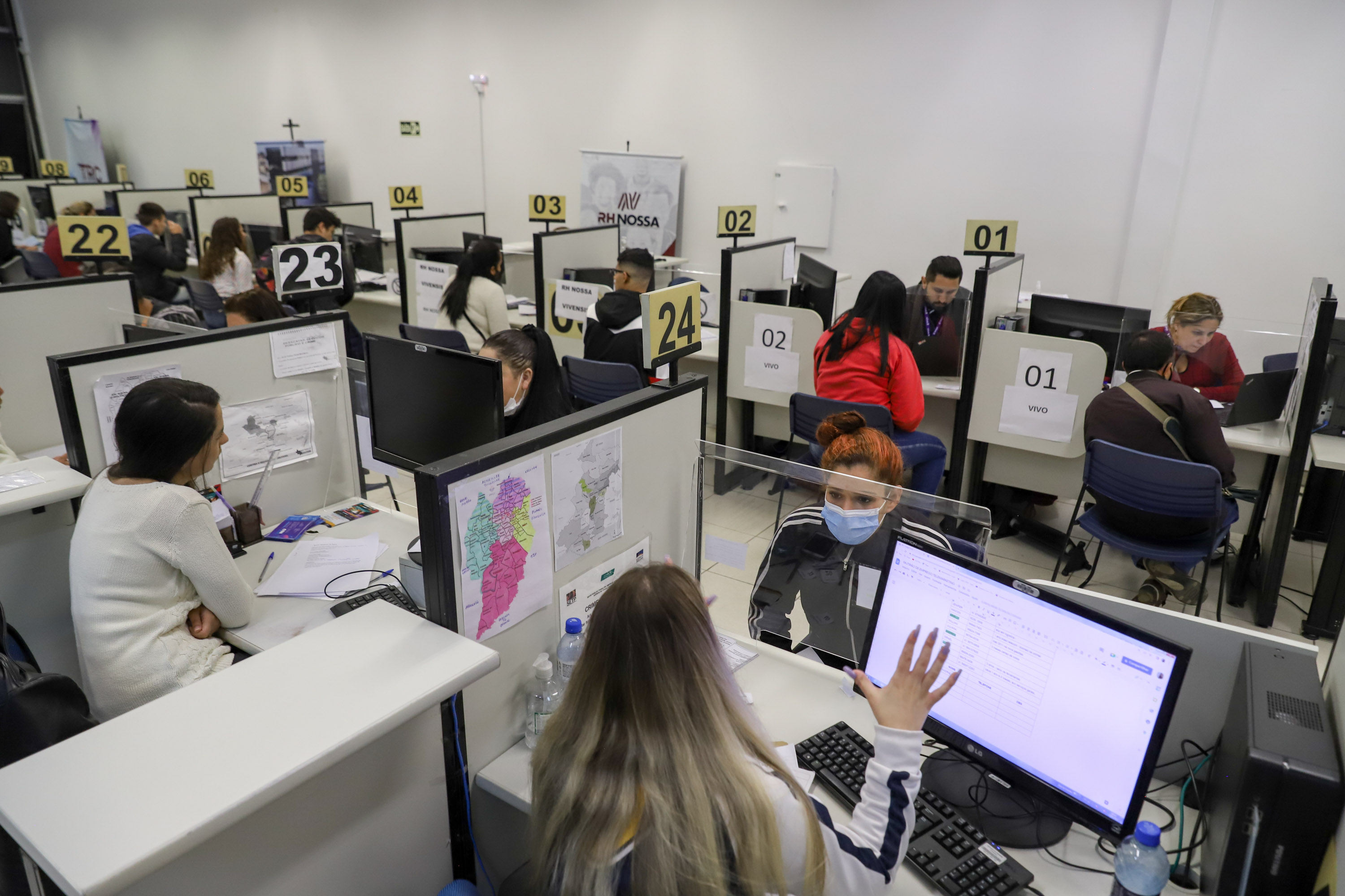 Imagem Agências do Trabalhador do Paraná têm 13 mil oportunidades de emprego