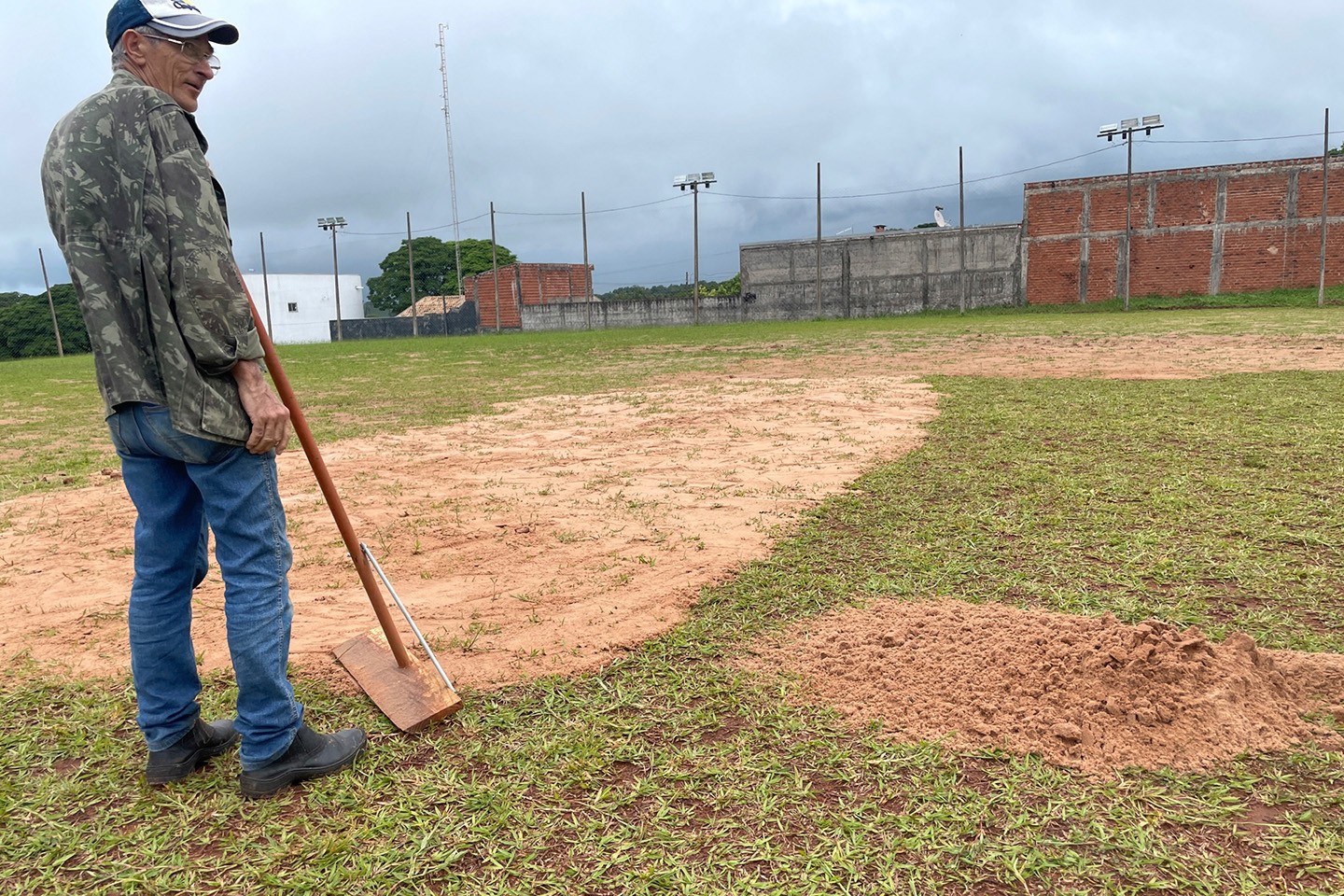 Imagem Campos do José Guimarães e Prudentino são fechados para revitalização do gramado
