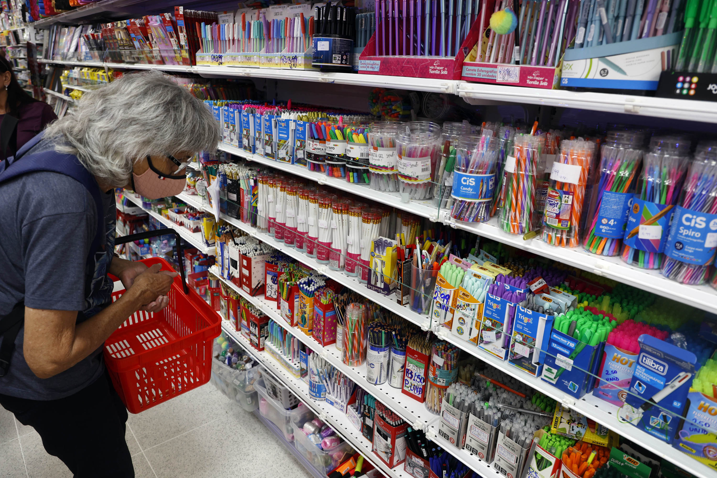 Imagem Procon alerta: pressa na compra dos materiais escolares pode pesar no bolso dos pais