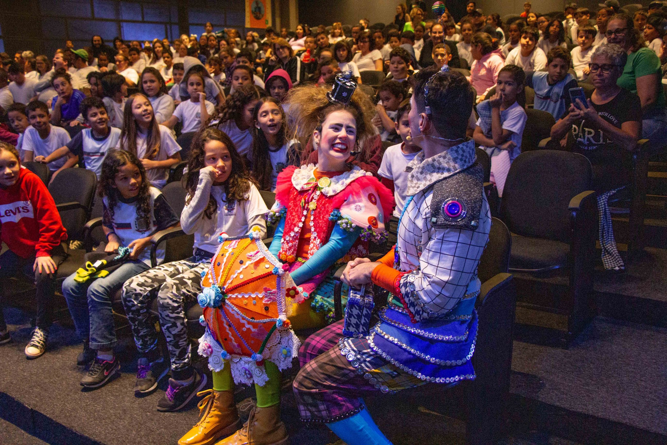 Imagem Espetáculo “Encontro de gigantes” leva cultura a alunos de Cianorte