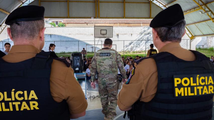 Imagem Deputados do Paraná pedem reforço da Patrulha Escolar e criação do botão do pânico