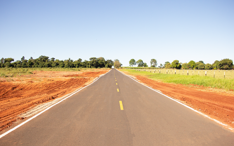 Imagem Microrrevestimento asfáltico na Avenida Nações Unidas é concluído