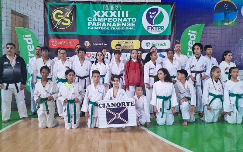 Imagem Cianortenses conquistam segundo lugar no XXXlll Campeonato Paranaense de Karatê Do Tradicional