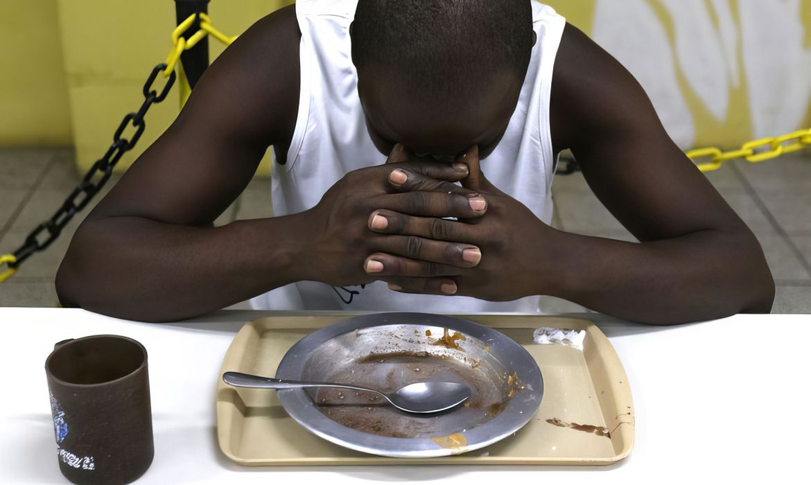 Imagem Famílias chefiadas por pessoas negras são mais atingidas pela fome