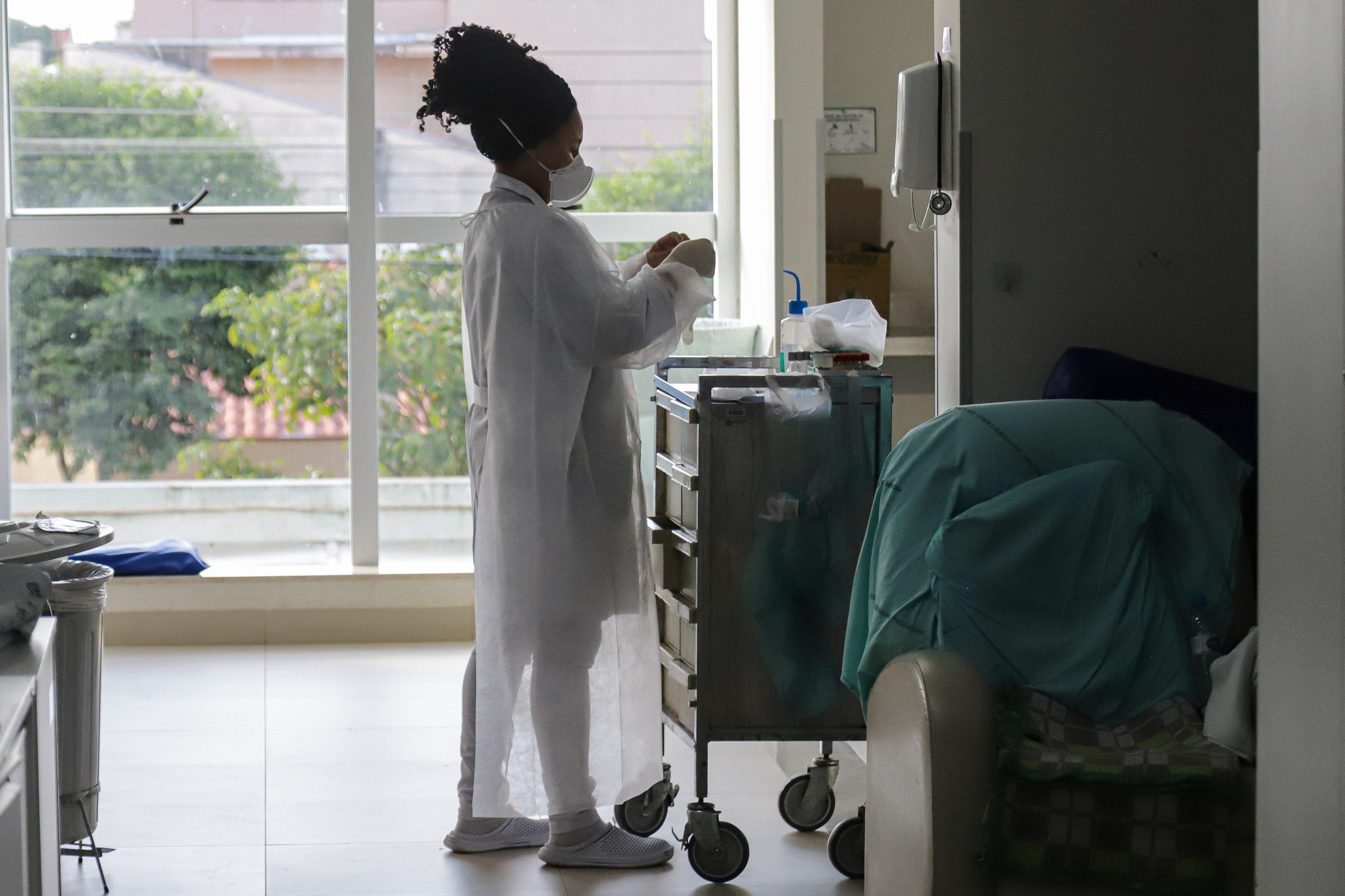 Imagem Governo do Paraná inicia pagamento do piso nacional da enfermagem