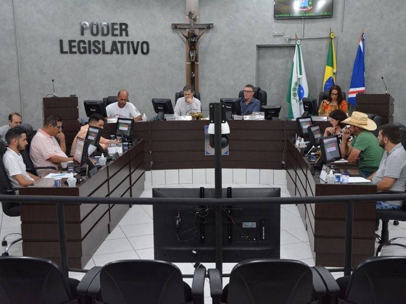 Imagem Vereadores de Cianorte aprovam cessão de dois veículos para entidades assistenciais do município
