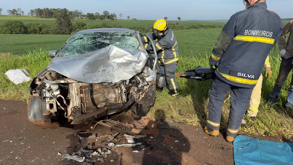 Imagem Morre quarta vítima de acidente frontal entre dois veículos entre Mamborê e Campo Mourão