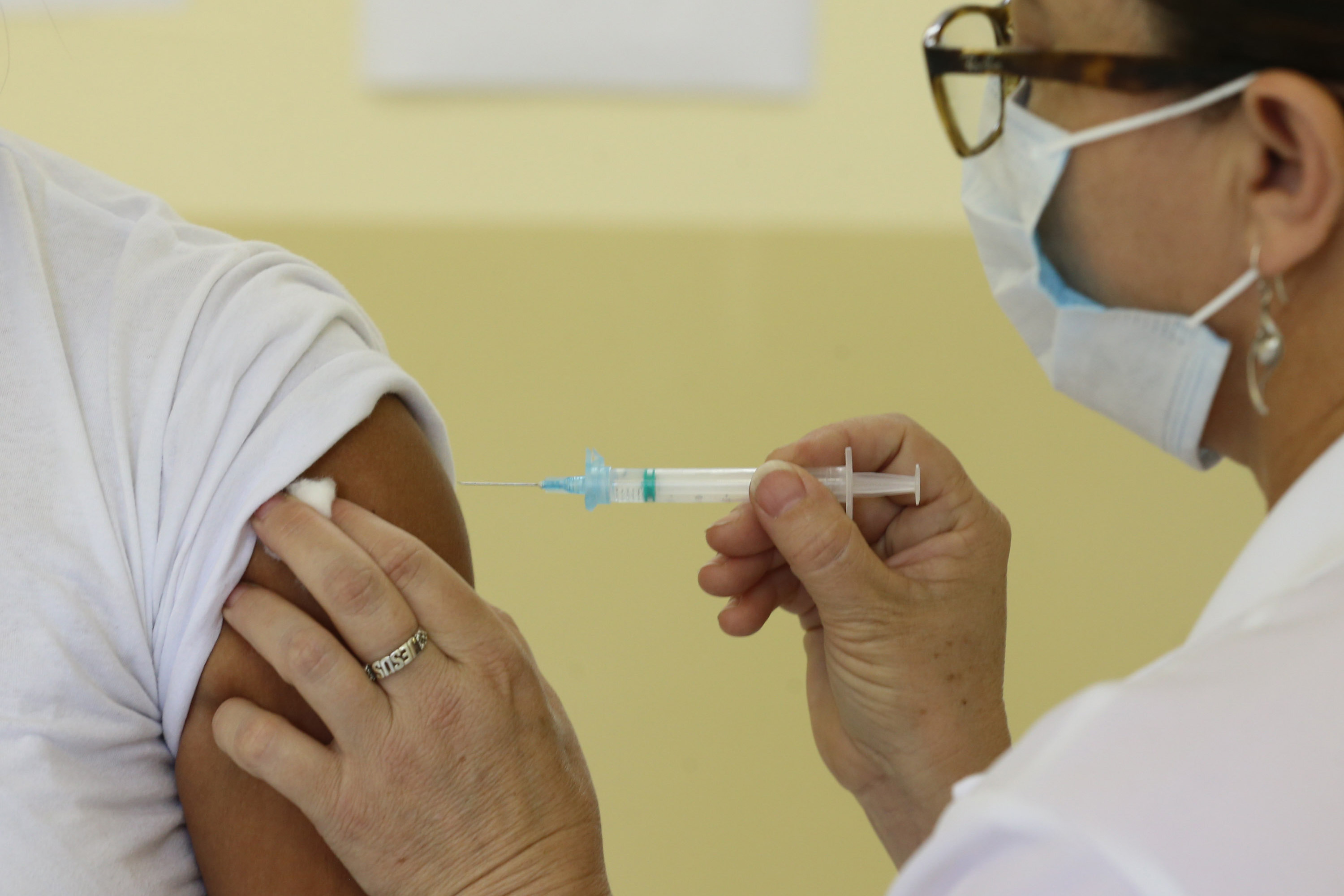 Imagem Paraná vai receber vacina contra a dengue para 30 municípios
