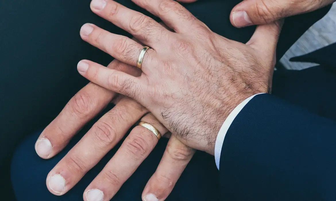 Imagem Casamentos entre pessoas do mesmo sexo batem recorde em 2022