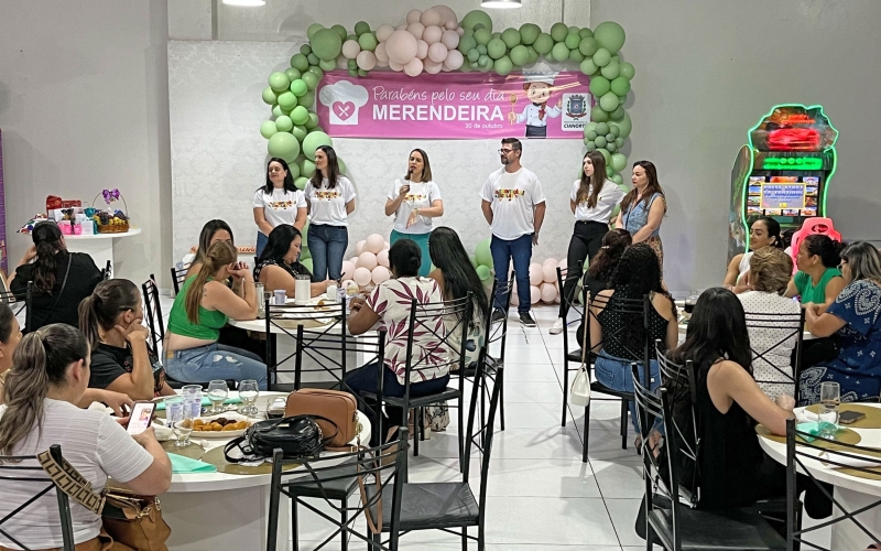 Imagem Merendeiros escolares são homenageados pela passagem de seu dia