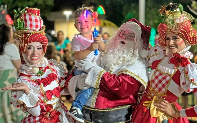 Imagem Programação natalina reúne famílias em São Lourenço e Vidigal