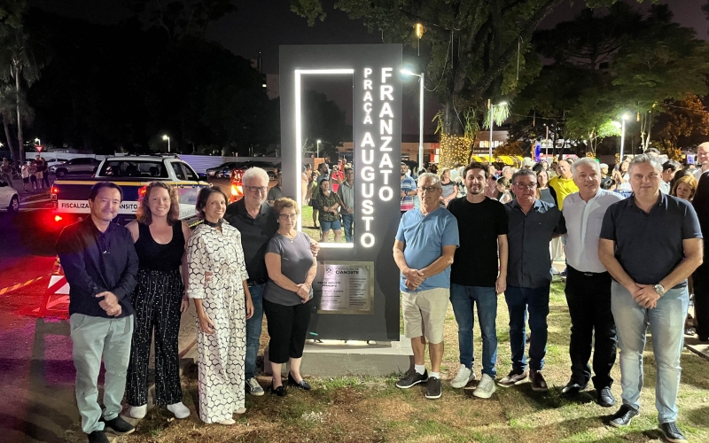 Imagem Após revitalização completa, Praça Augusto Franzato é inaugurada