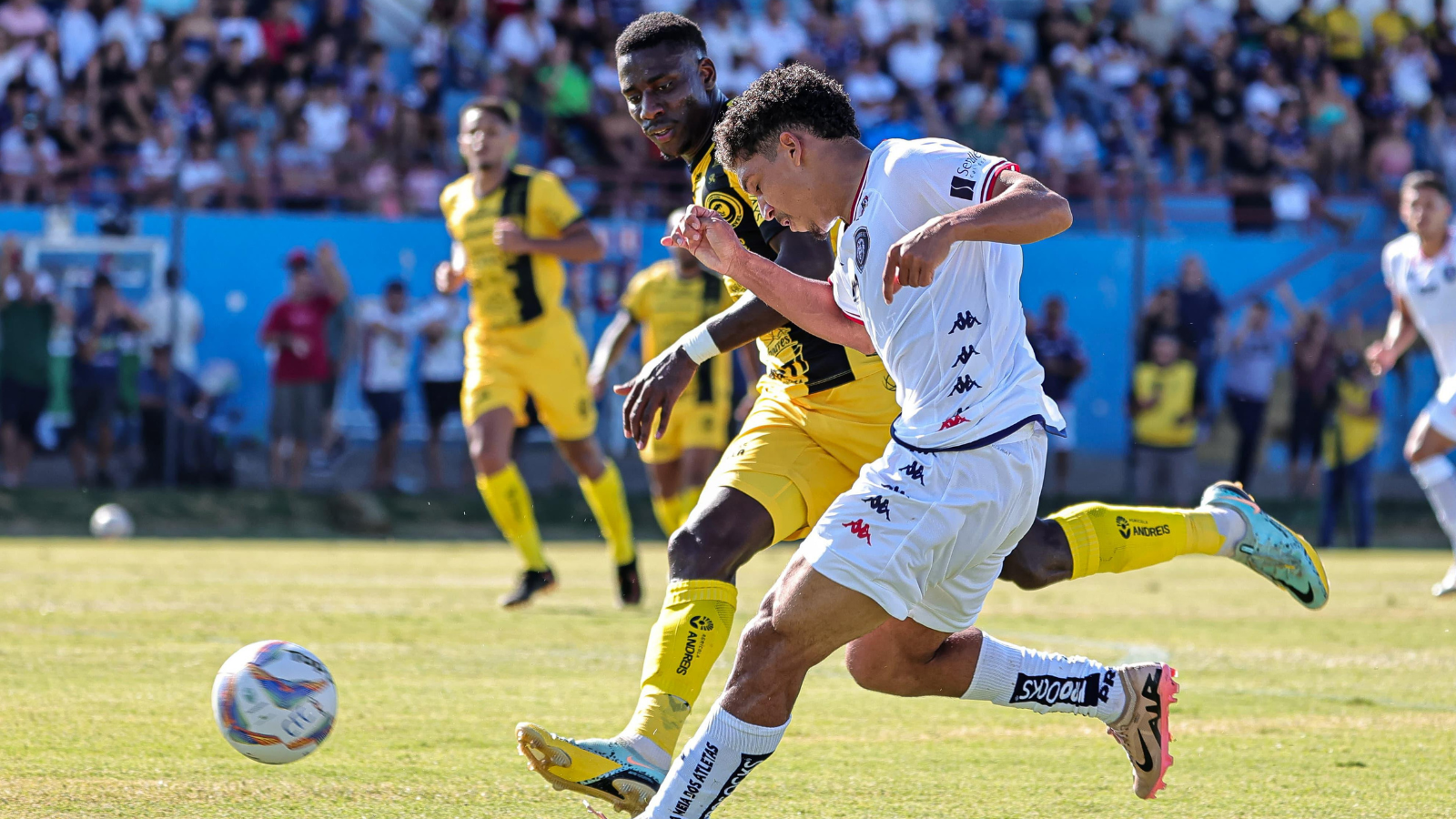 Imagem Jogando em casa, Cianorte vence Cascavel no Paranaense dos Clássicos