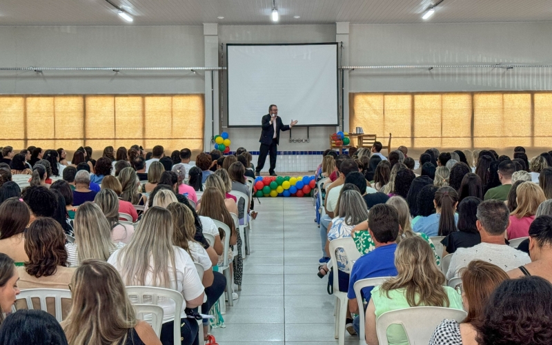 Imagem Capacitações preparam profissionais da Educação para o ano letivo de 2025