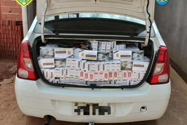 Imagem Receita Federal apreende cigarros ilegais com apoio da PM em Cianorte