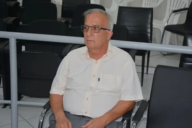 Imagem Despedida de médico pioneiro de Cianorte é realizada no Ginásio Tancredo Neves