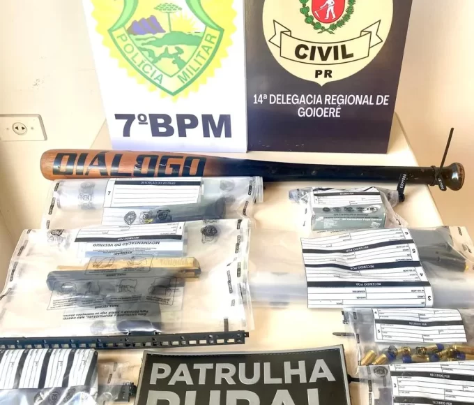 Pistola 9mm e munições apreendidas pela PCPR Goioerê durante operação em Paraná D'Oeste.