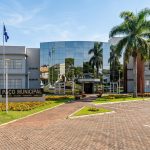 Fachada da prefeitura durante apresentação da LDO Cianorte 2027